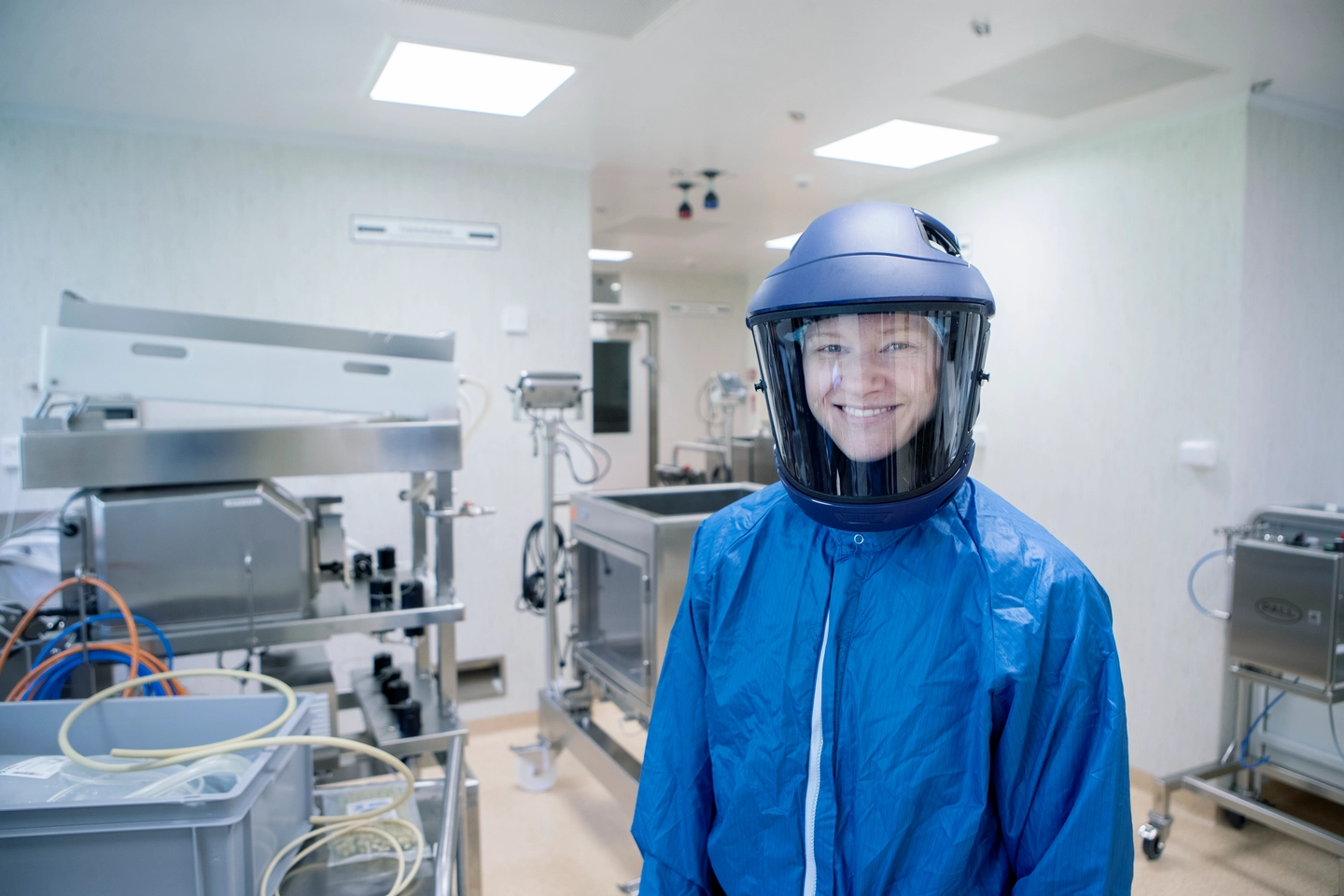 Viral vaccine manufacturing for clinical trials